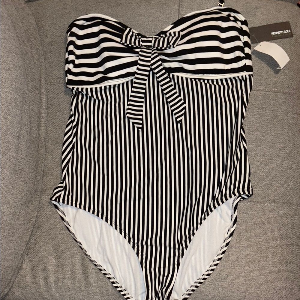 Kenneth Cole Black White Striped One Piece Swimsuit Bow Detail Size XL